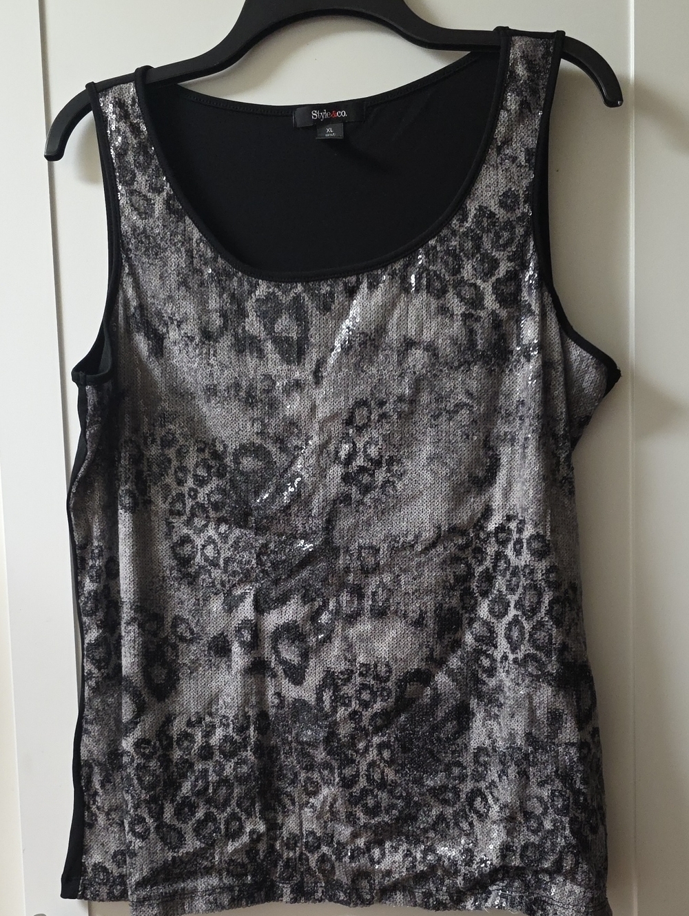 Style & Co. Black and Gray Sequin Animal Print Tank Top Size XL